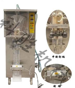   灌裝機(jī)與化工產(chǎn)品的魅力邂逅